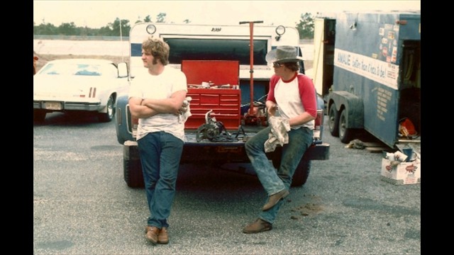xfs_500x400_s100_Jim 12 1976 Lakeland tail gate xfs_500x400_s100_Jim 12 1976 Lakeland tail gate